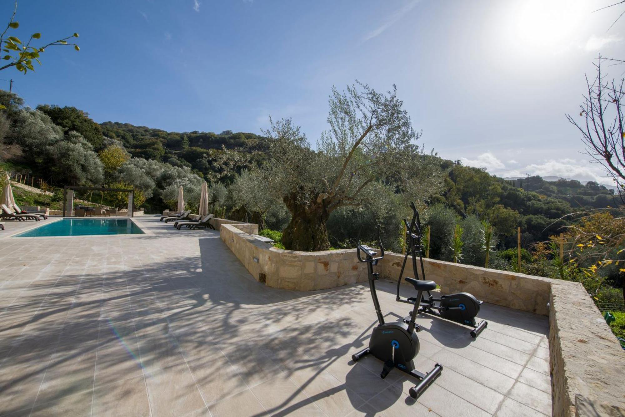 Serenity River Villa Palaiochora Exterior photo