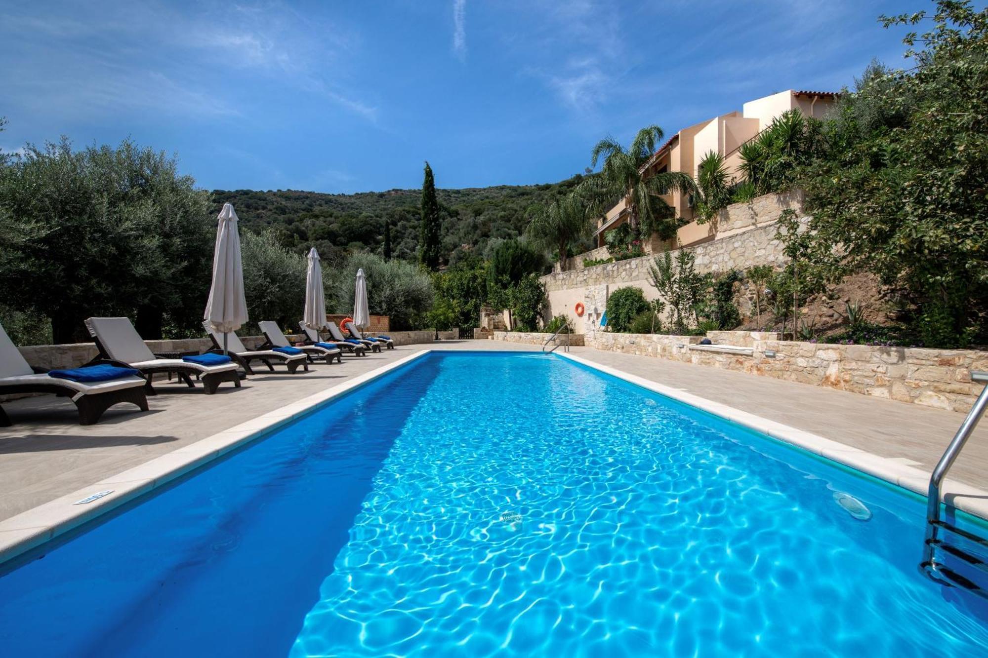 Serenity River Villa Palaiochora Exterior photo